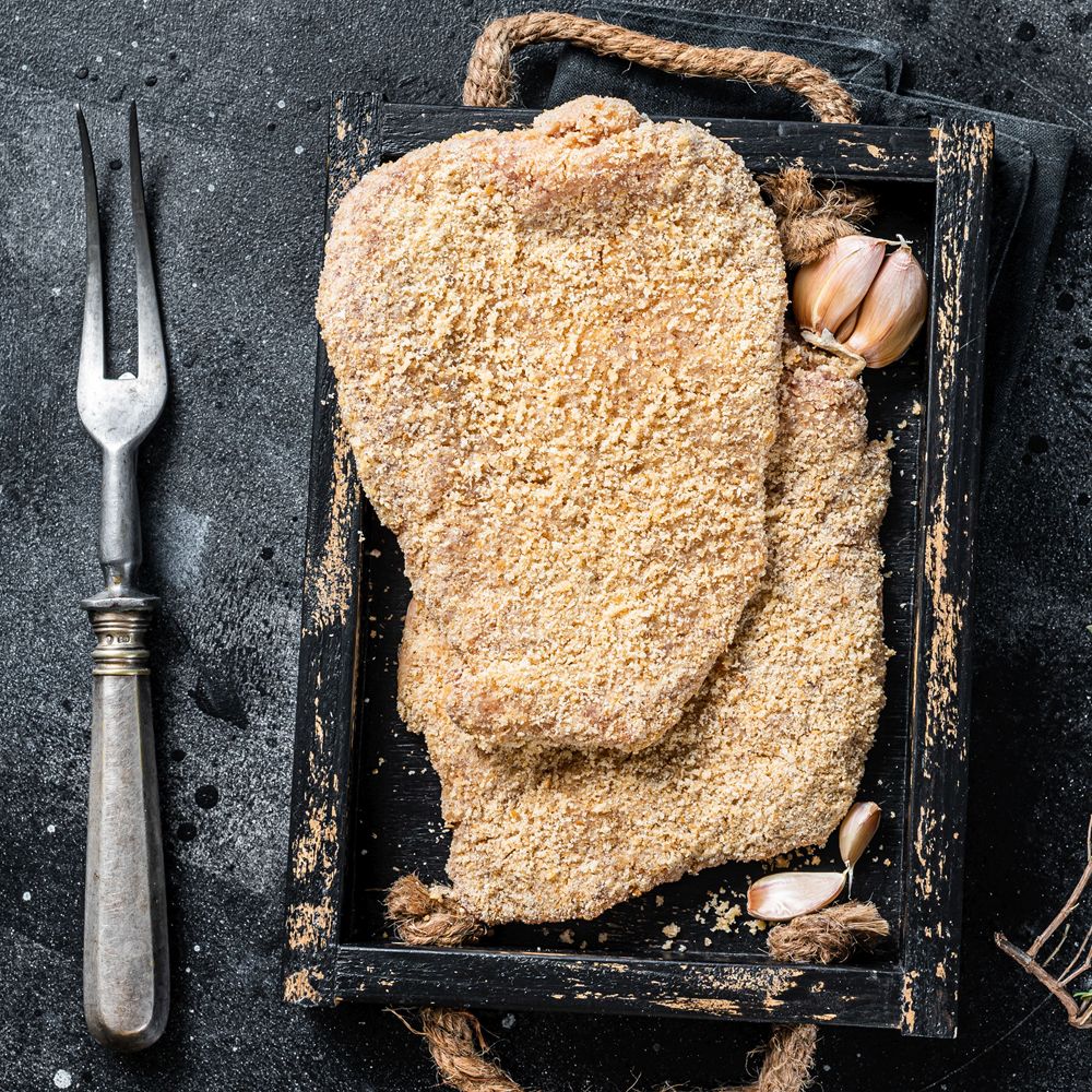 Crumbed Veal Schnitzel (1kg)